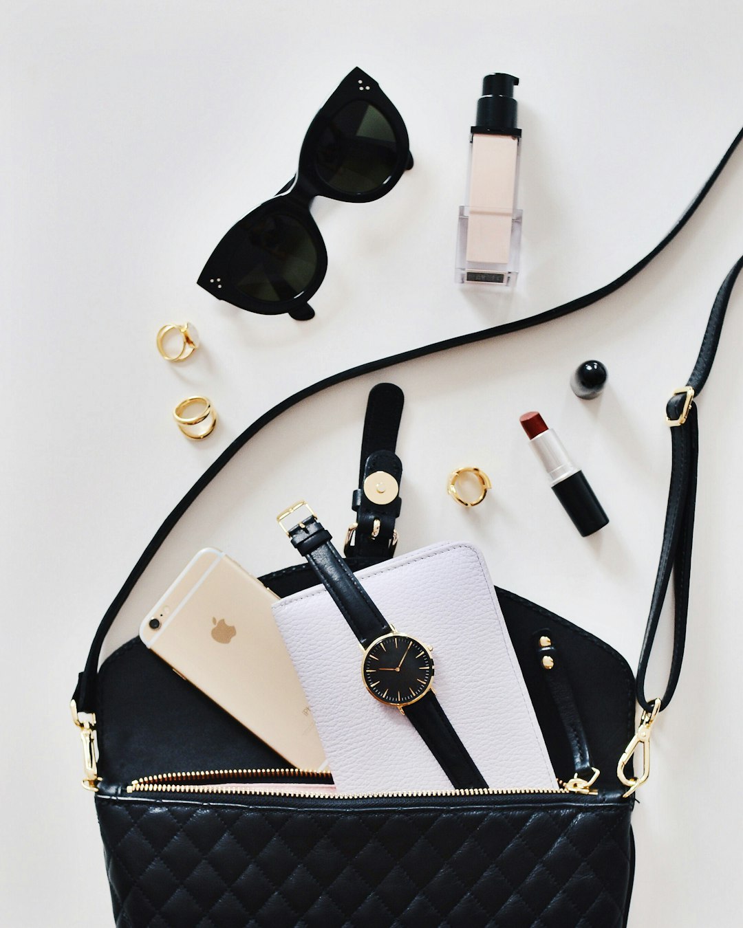 Finding Your Signature Style: Tips and Tricks
